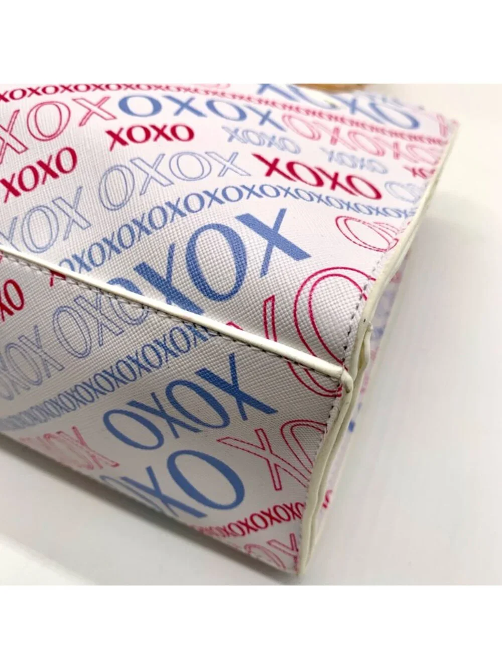 Xoxo White Satchel Bag